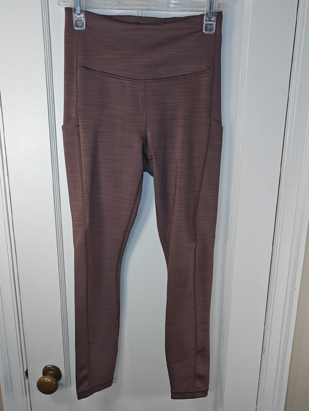 Athleta Ultimate Stash Pocket High-Waist 7/8 Leggings in Mauve